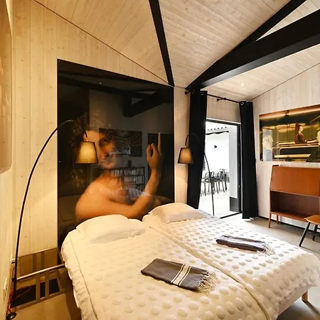 Maison Spacieuse Avec Parking Proche De La - Fr-1-434-117 Casa de Férias