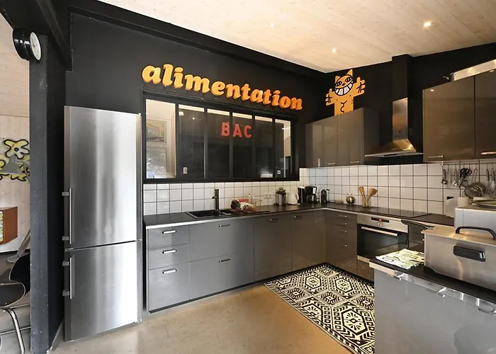 Maison Spacieuse Avec Parking Proche De La - Fr-1-434-117 * Ars-en-Ré